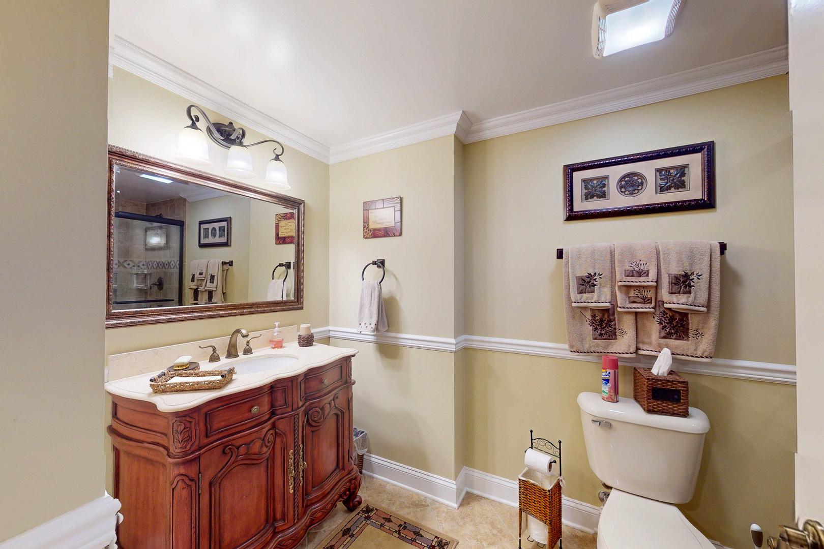 1043 Ridgeview Drive Property Photo 9