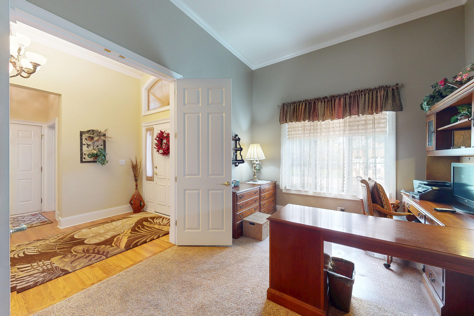 1043 Ridgeview Drive Property Photo 14