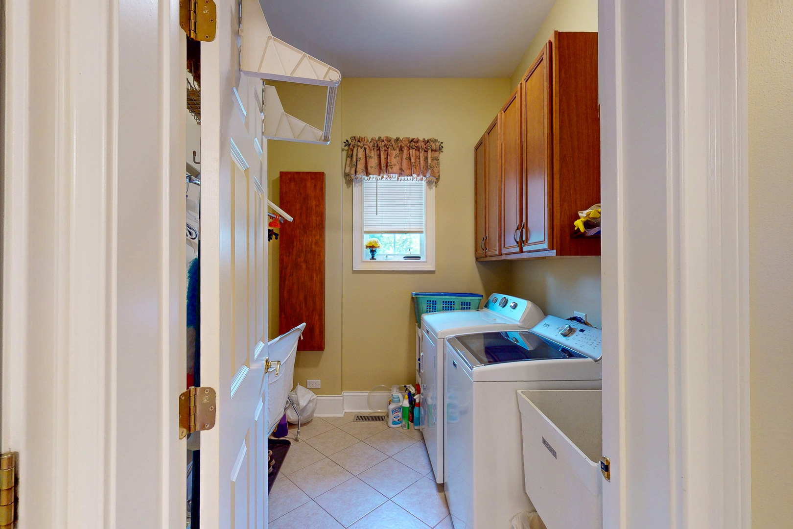 1043 Ridgeview Drive Property Photo 28