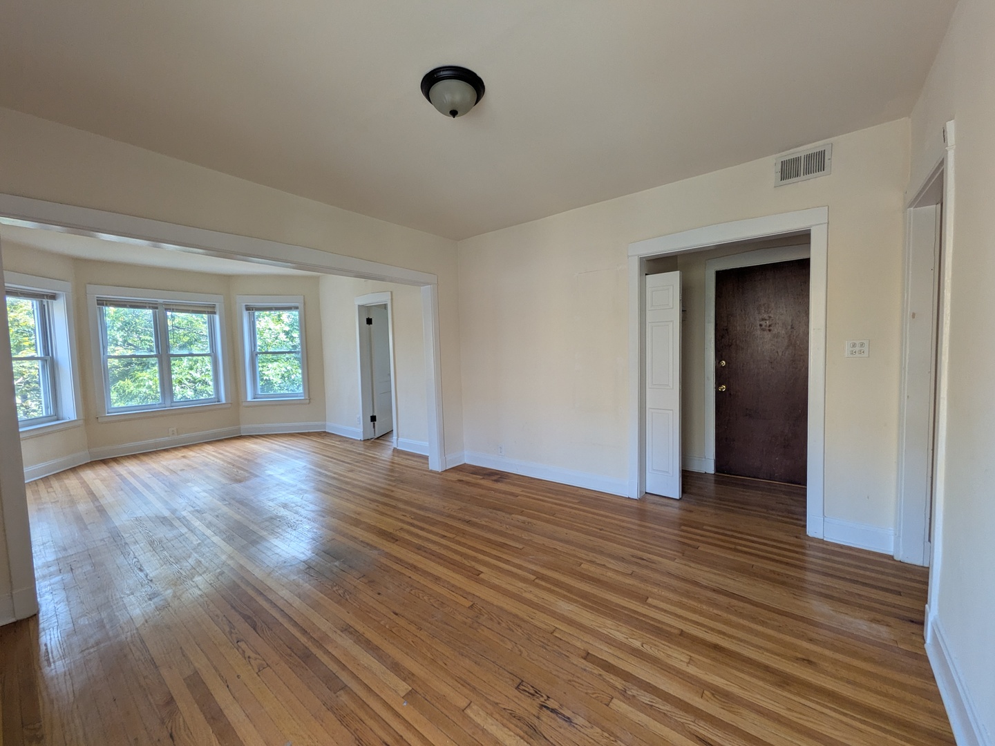 1524 N Kedzie Avenue 2 Property Photo 5