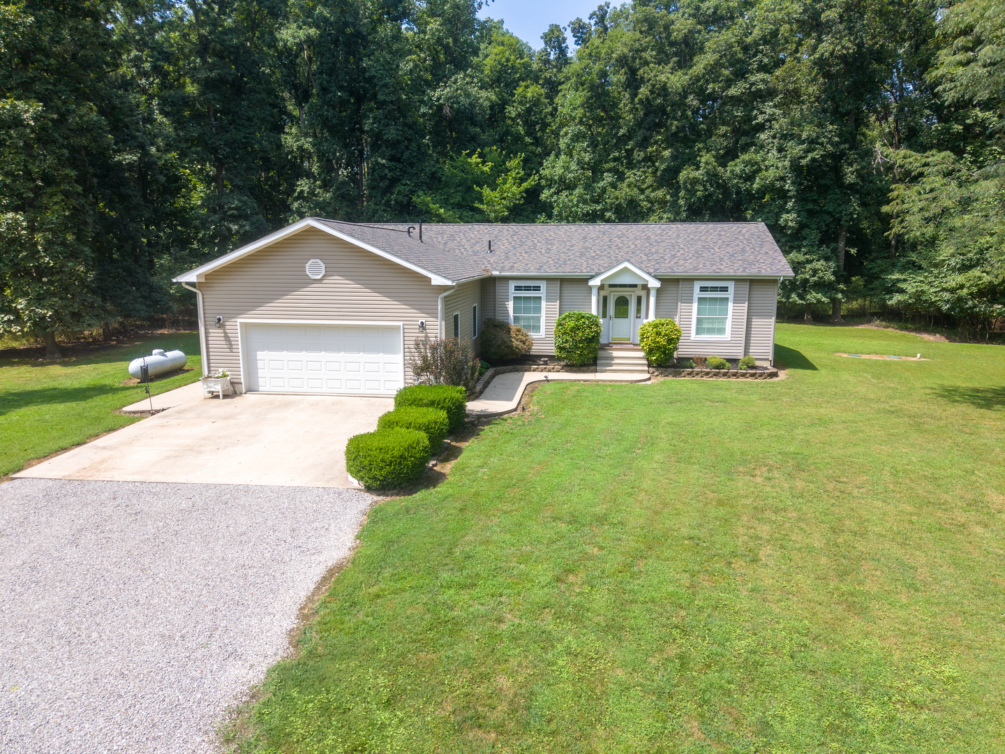 15577 N Stone Lane Property Photo 1