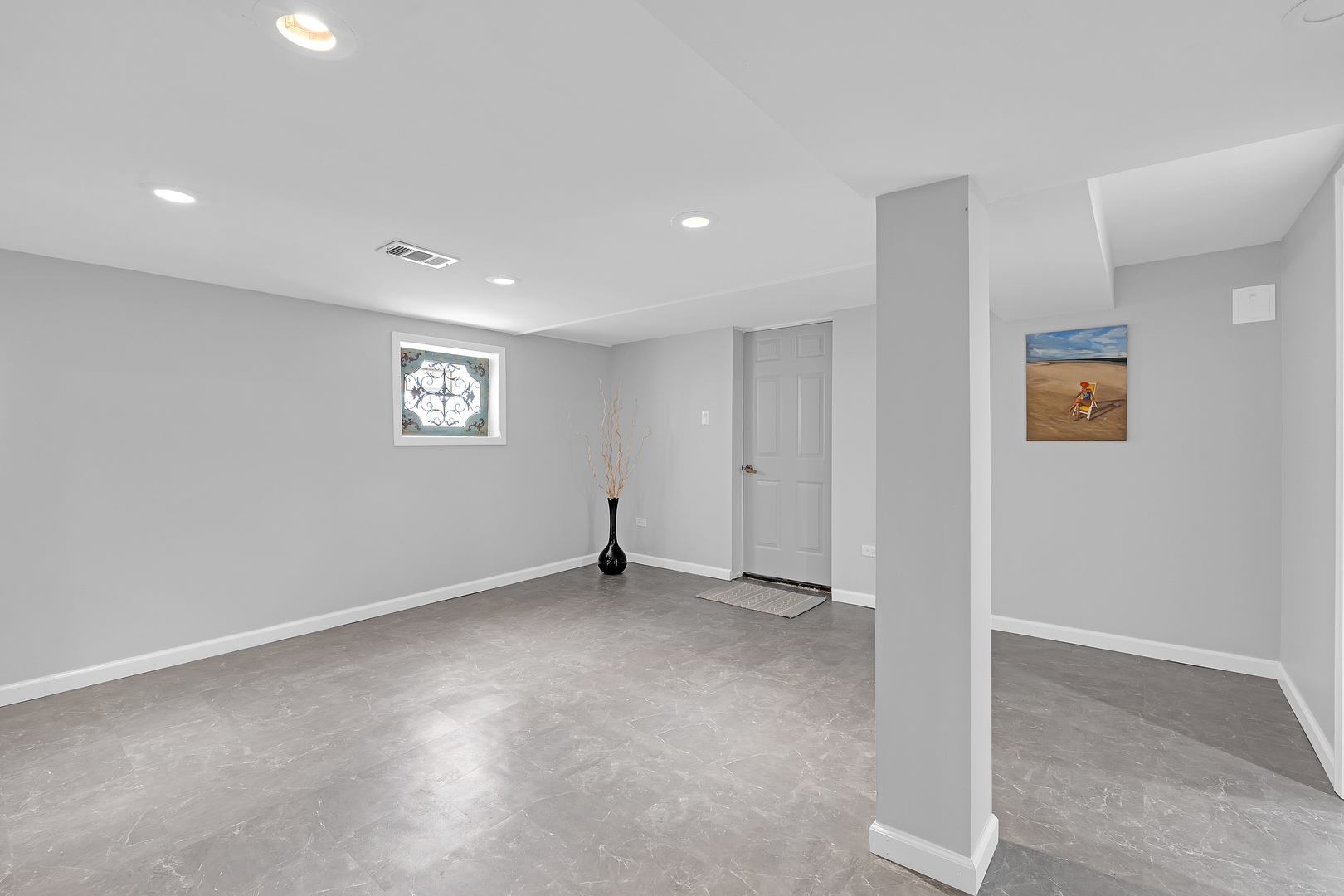 5830 N Nagle Avenue Property Photo 24