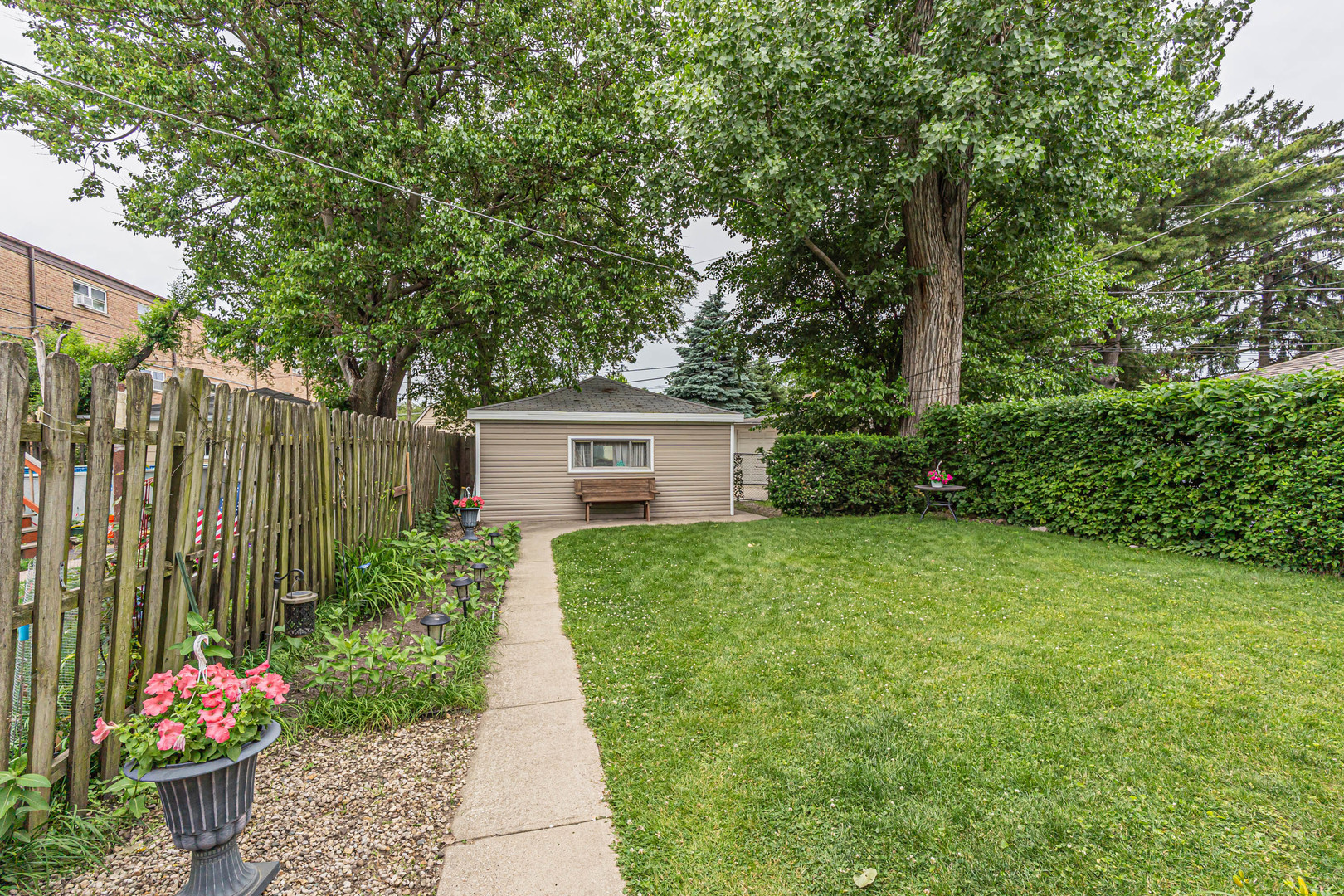 5830 N Nagle Avenue Property Photo 30