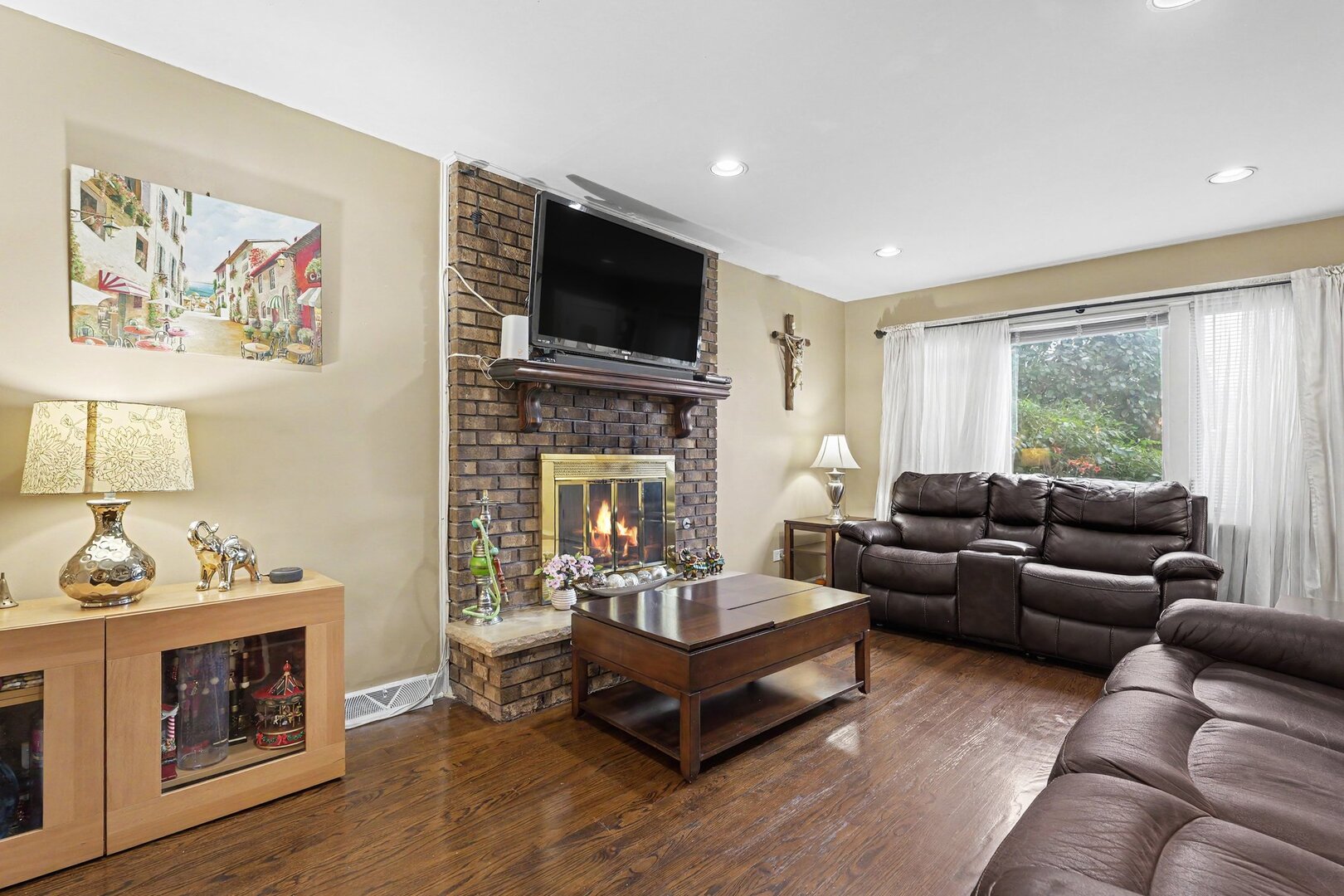 9002 S Parkside Avenue Property Photo 4