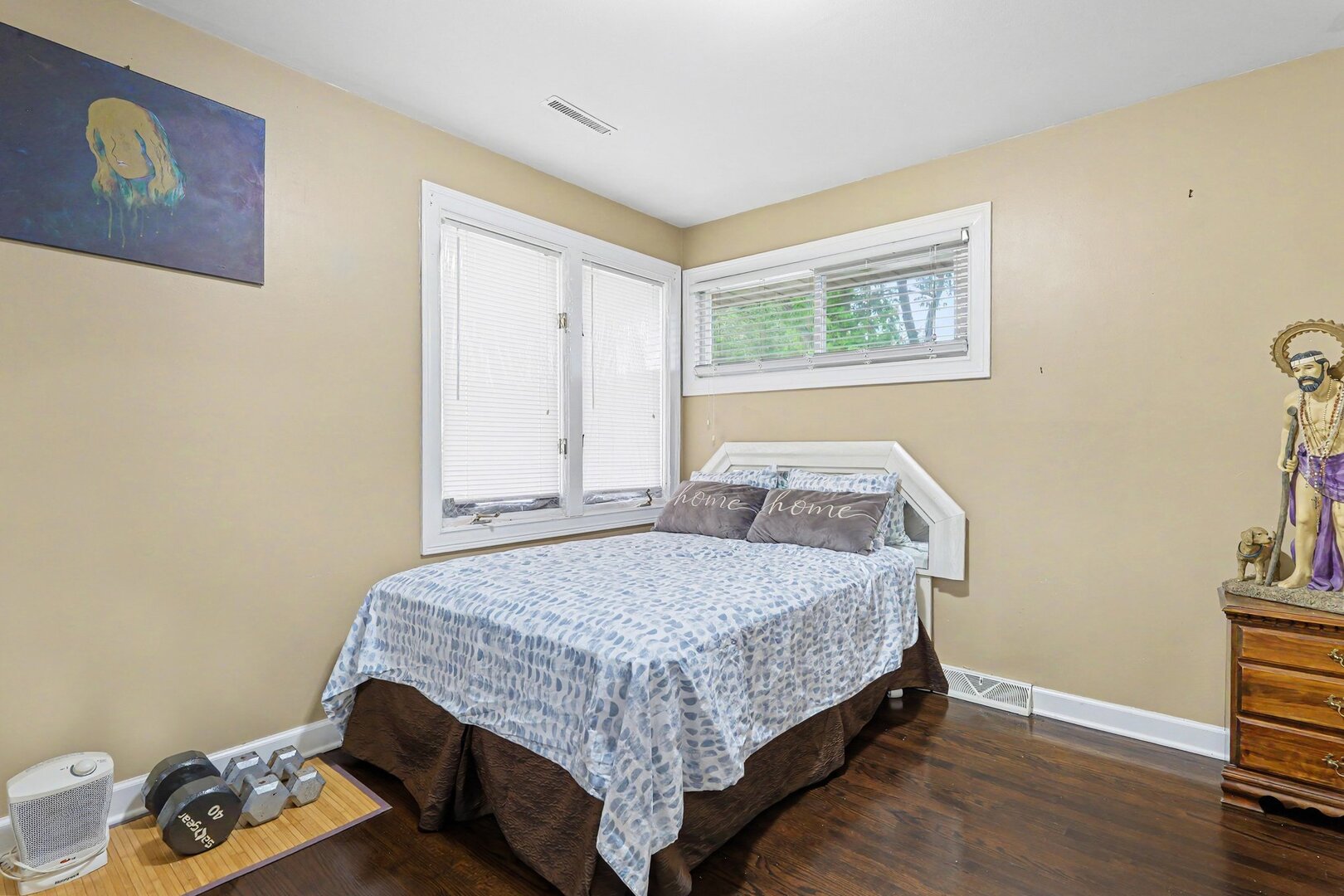 9002 S Parkside Avenue Property Photo 12