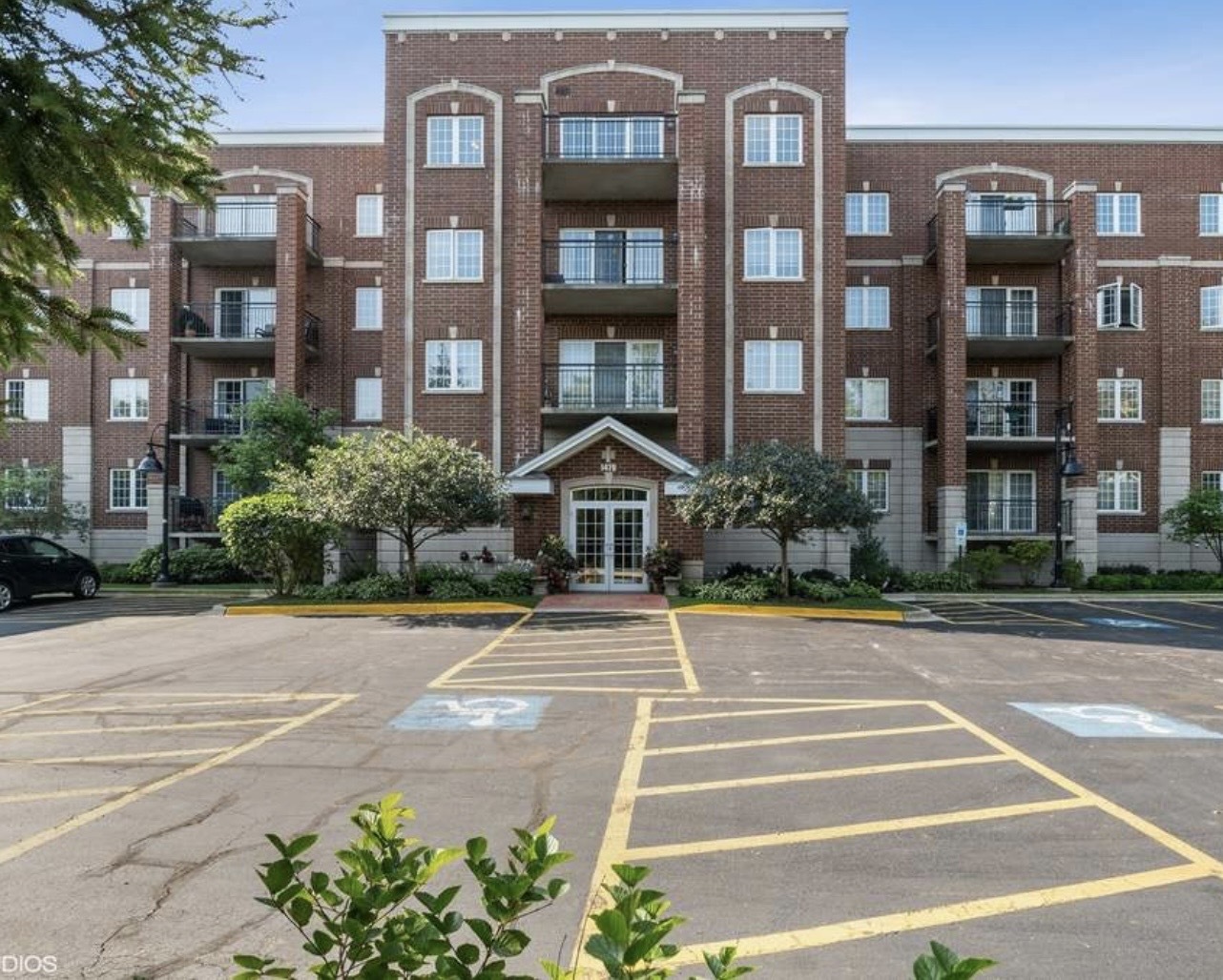 1479 N Milwaukee Avenue 308 Property Photo 1