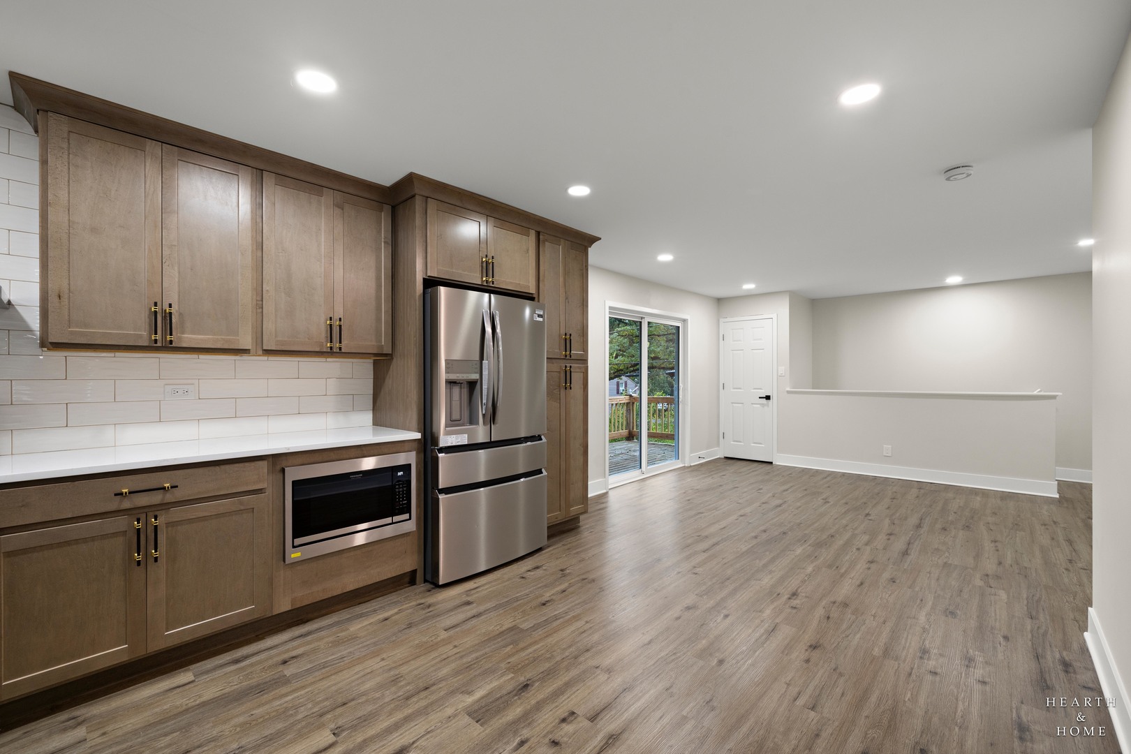 355 Hiawatha Drive Property Photo 12