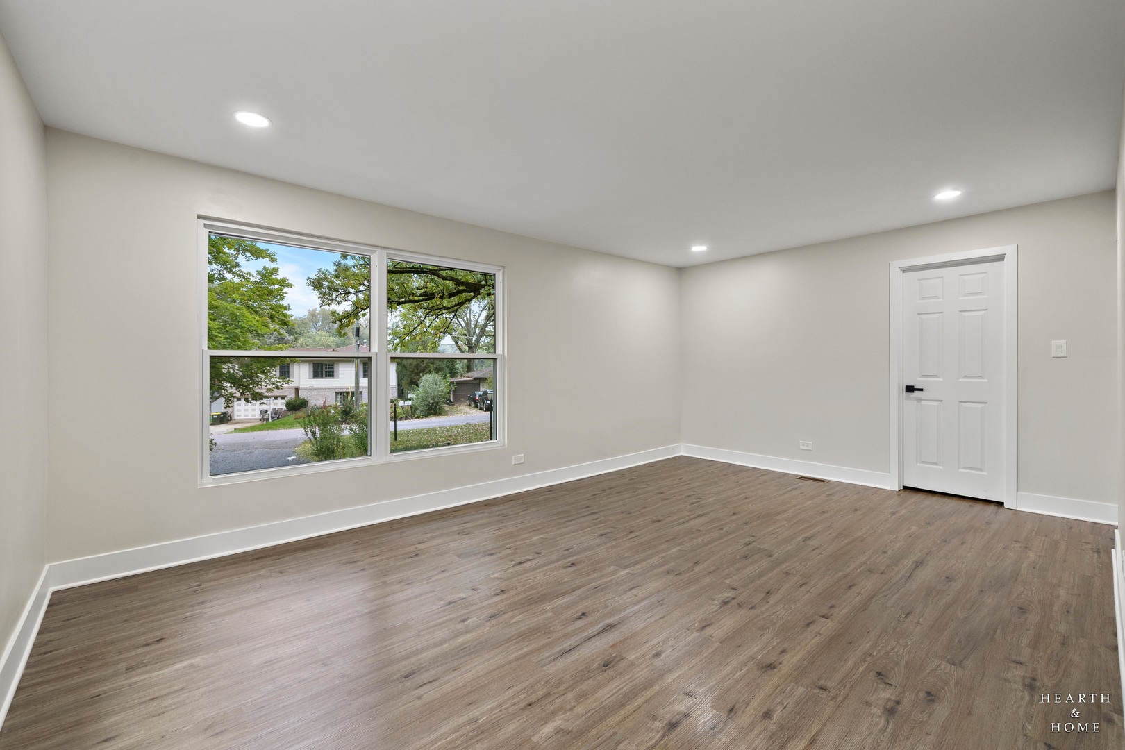 355 Hiawatha Drive Property Photo 16