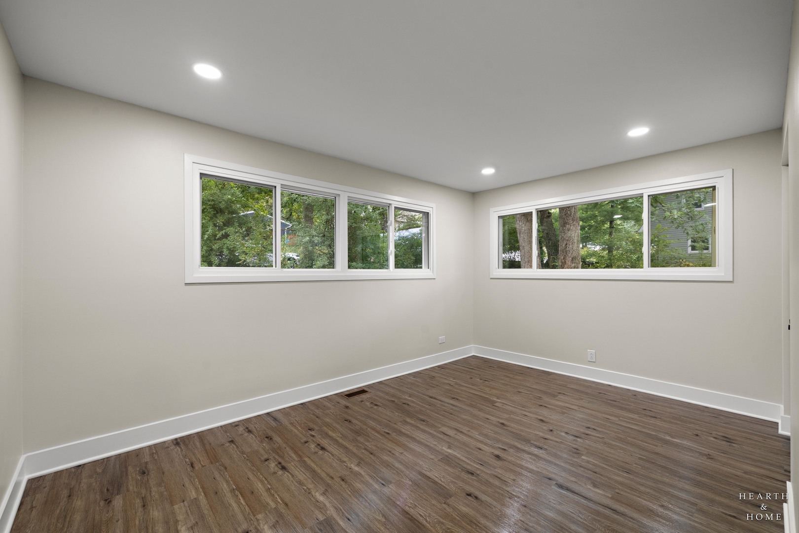 355 Hiawatha Drive Property Photo 23