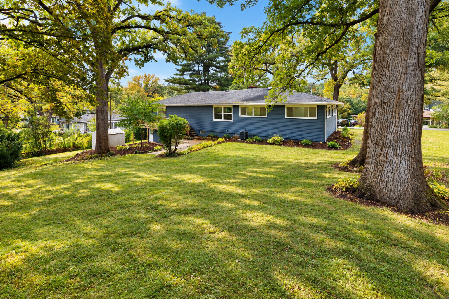 355 Hiawatha Drive Property Photo 41