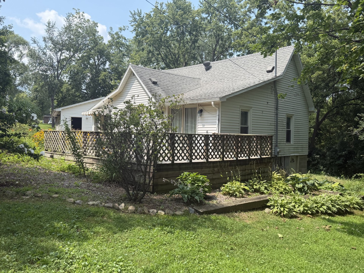 115 Valley Street Property Photo 1