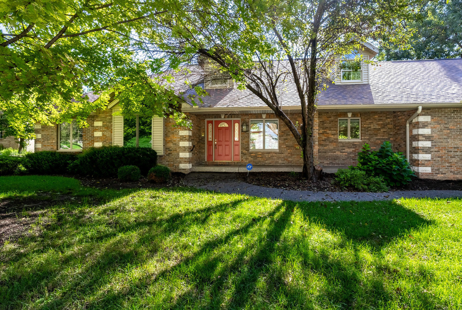 3508 12th Street Court Property Photo 1