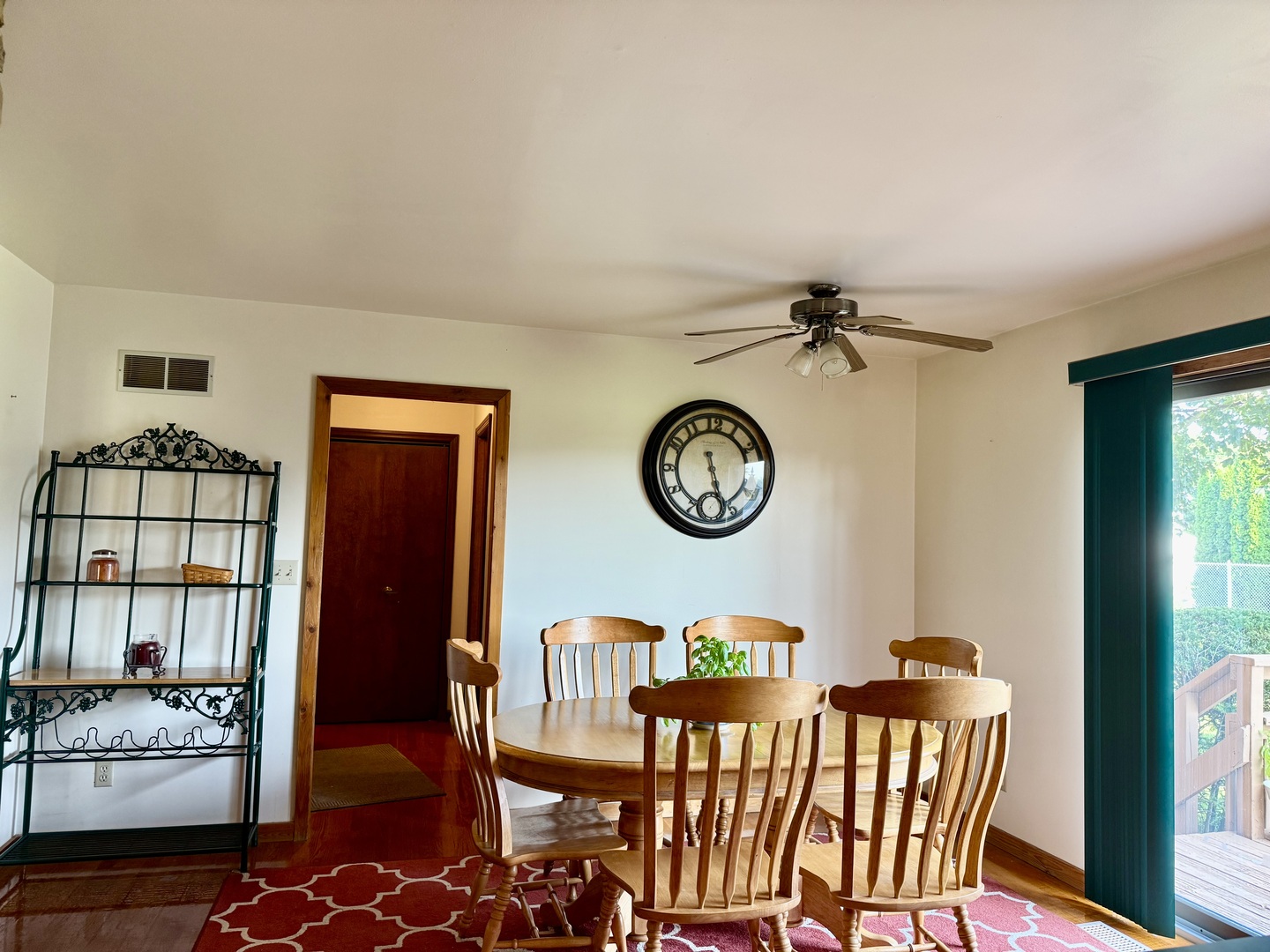 444 Garfield Avenue Property Photo 26