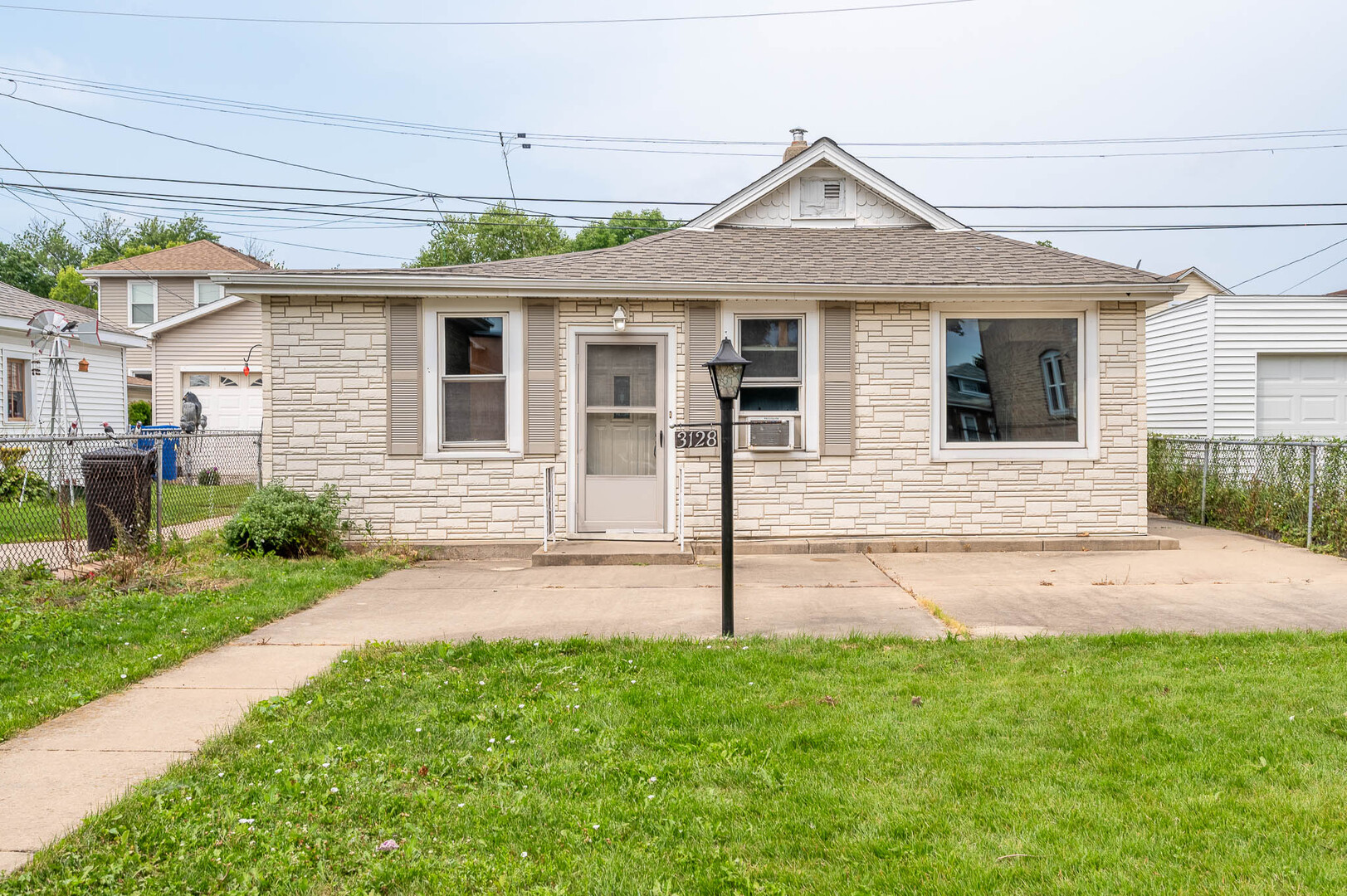 3128 N Major Avenue Property Photo 1
