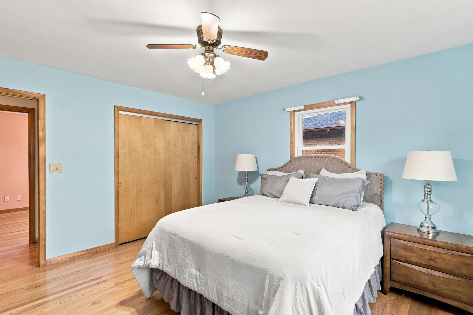 4131 N Linwood Avenue Property Photo 22