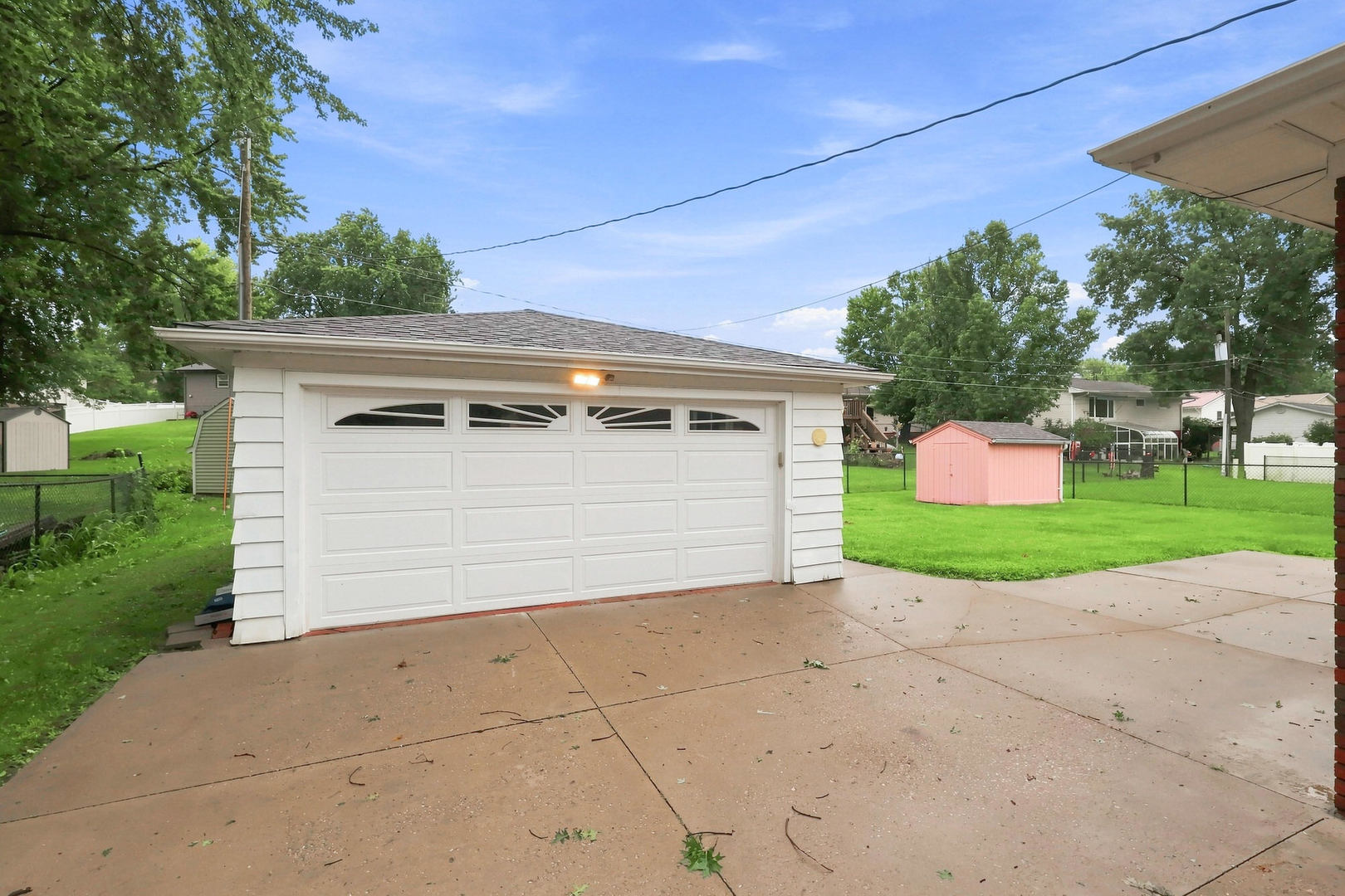 4131 N Linwood Avenue Property Photo 27