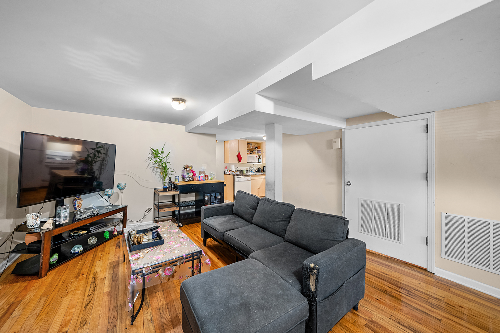 12732057 Property Photo 14