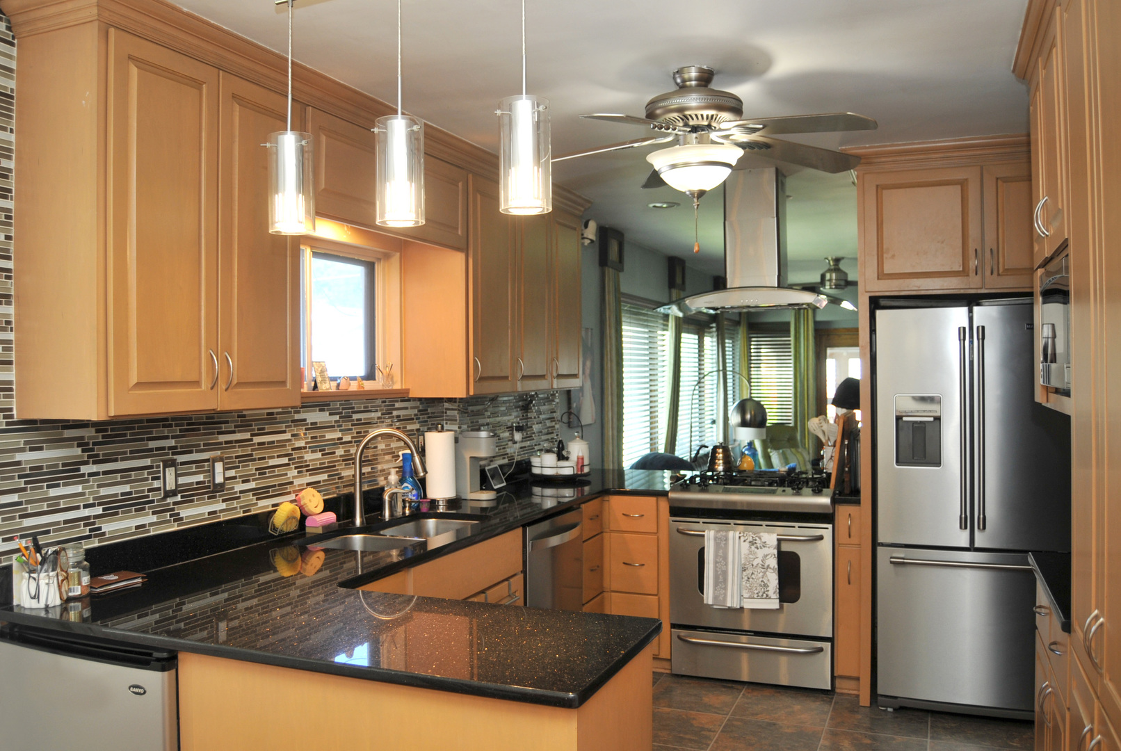 1201 Raymond Avenue Property Photo 5