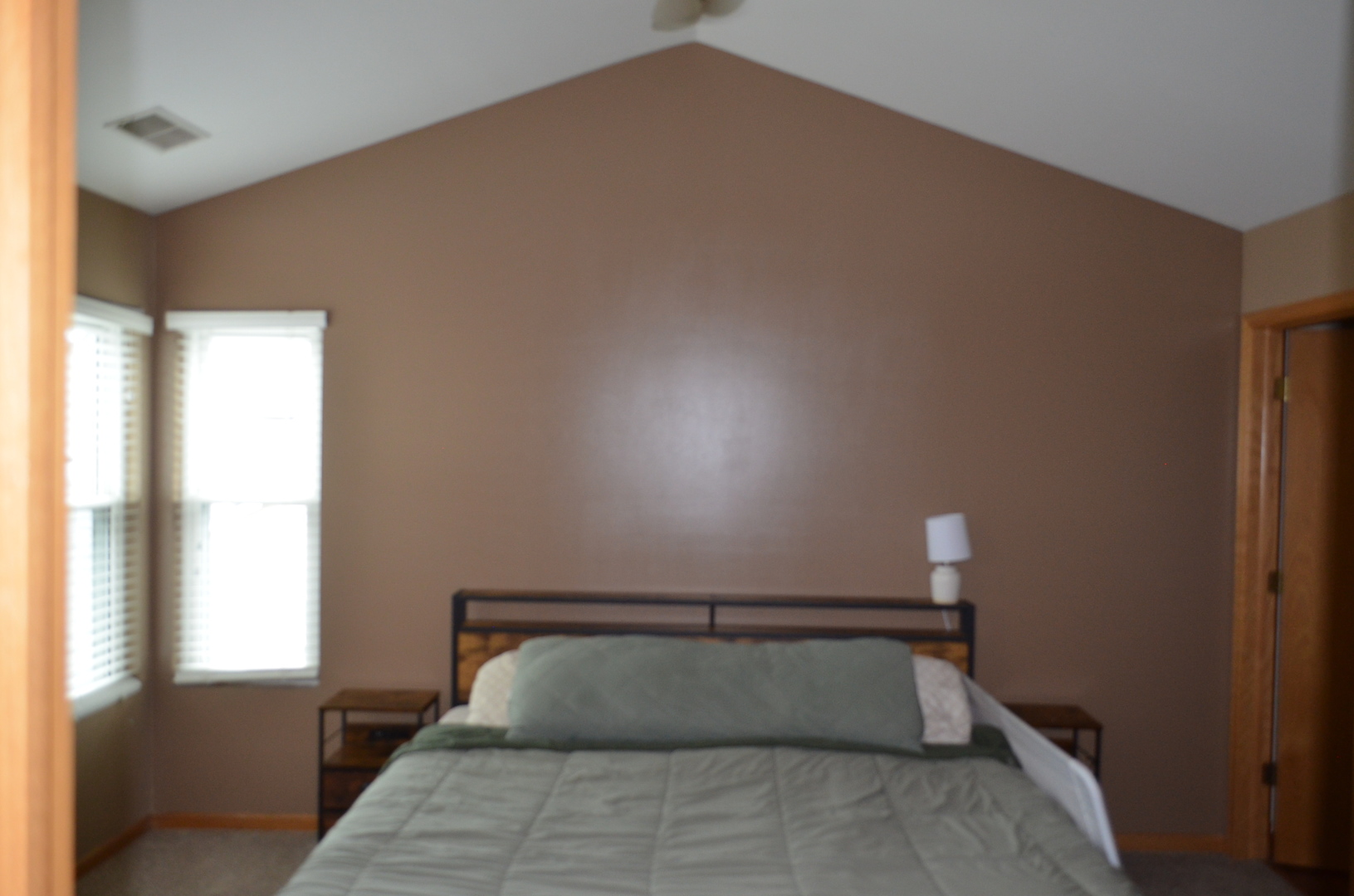 2345 Woodhill Court Property Photo 12
