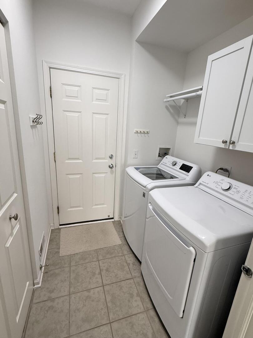370 W Sundown Court D Property Photo 19