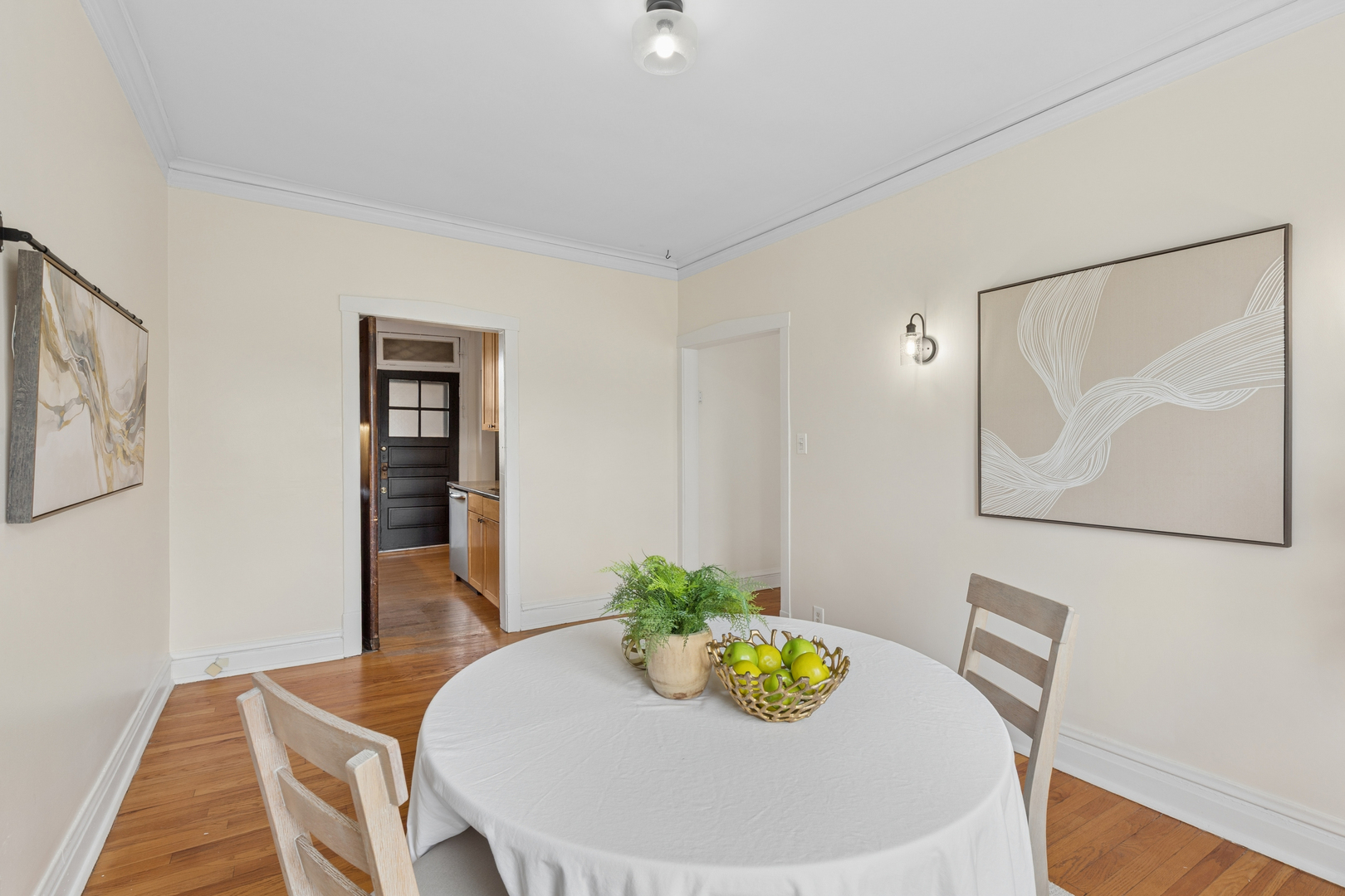 240 S Maple Avenue 3w Property Photo 13