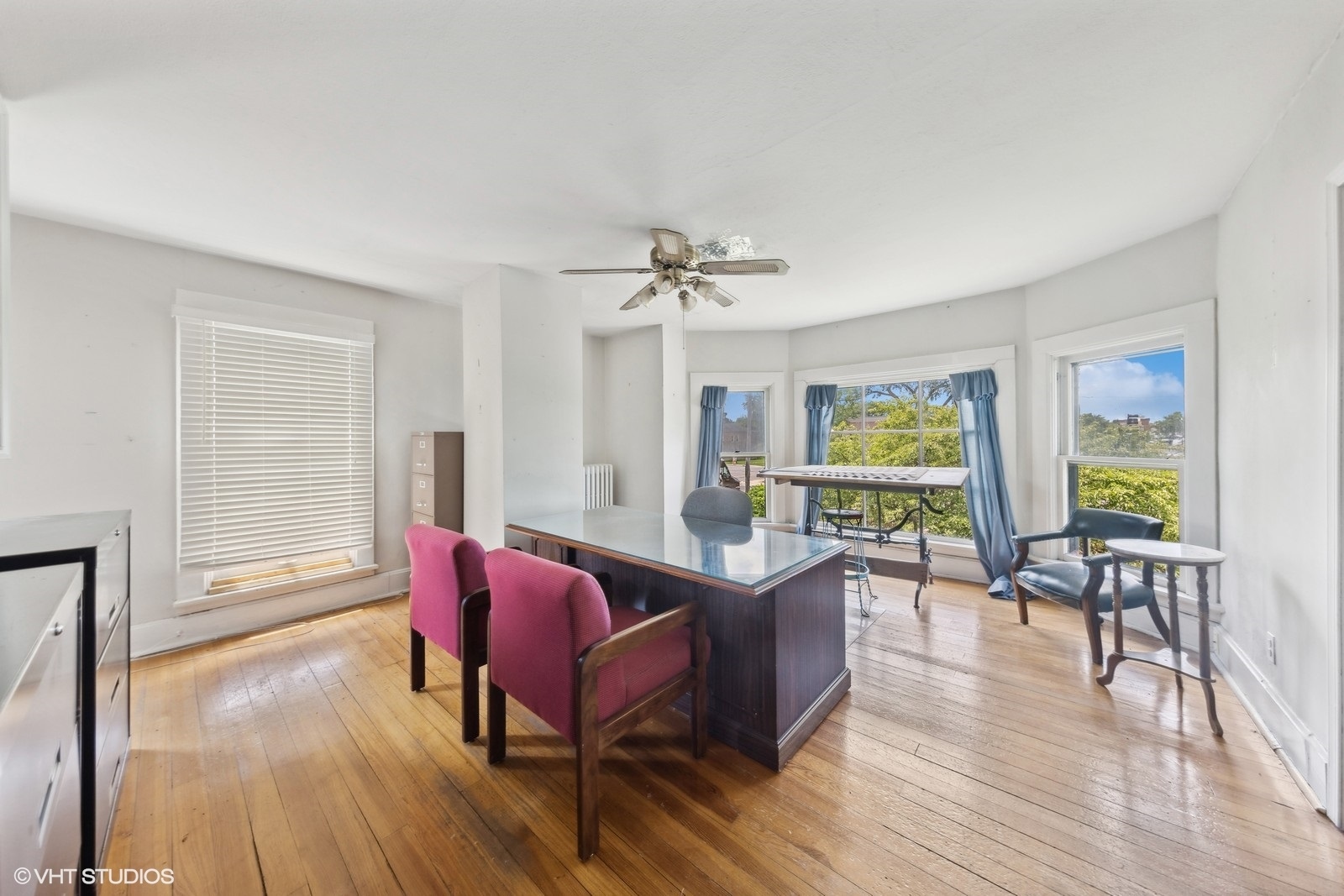 105 E Irving Park Road Property Photo 37
