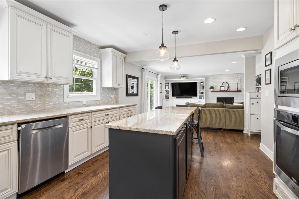 1668 Central Avenue Property Photo 8
