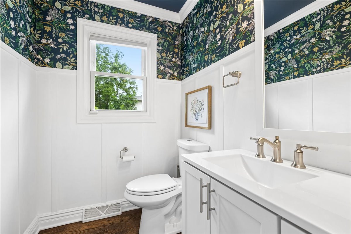 1668 Central Avenue Property Photo 13