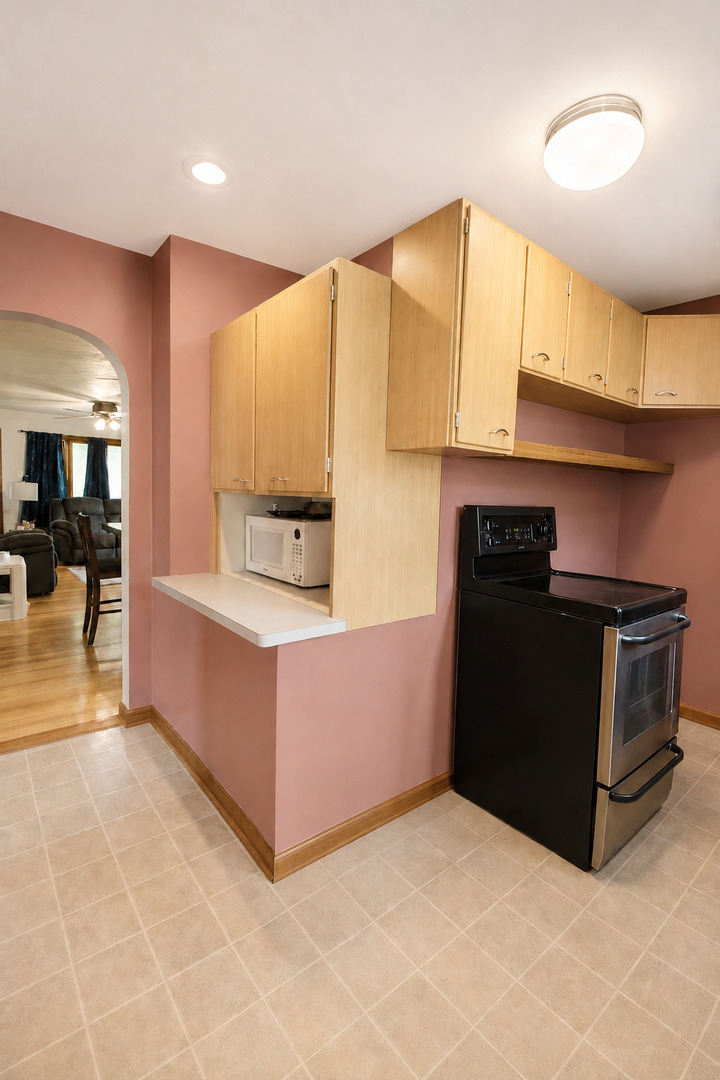 907 Cooper Street Property Photo 7