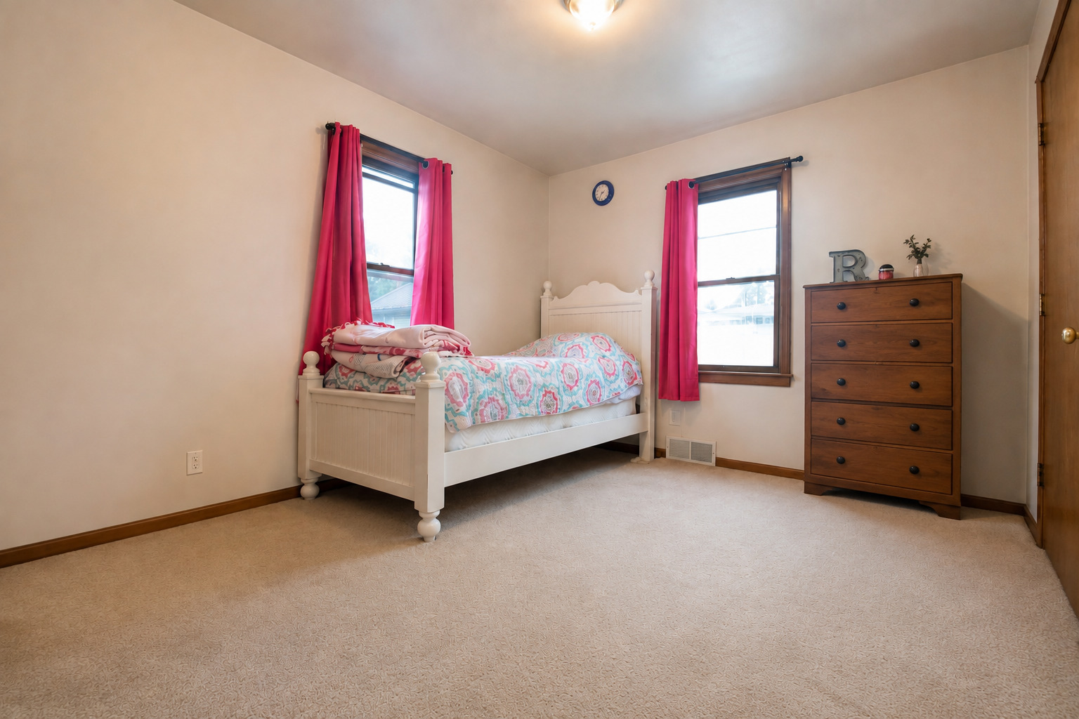 907 Cooper Street Property Photo 12