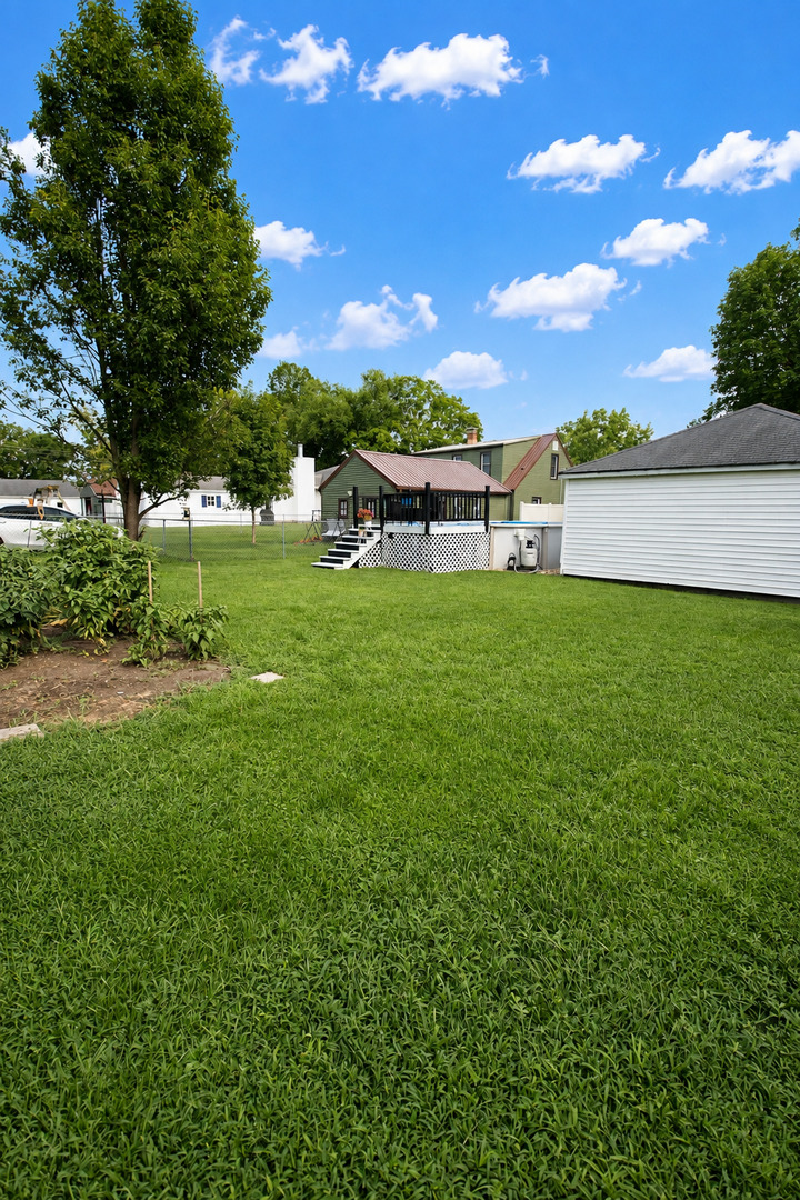 907 Cooper Street Property Photo 25