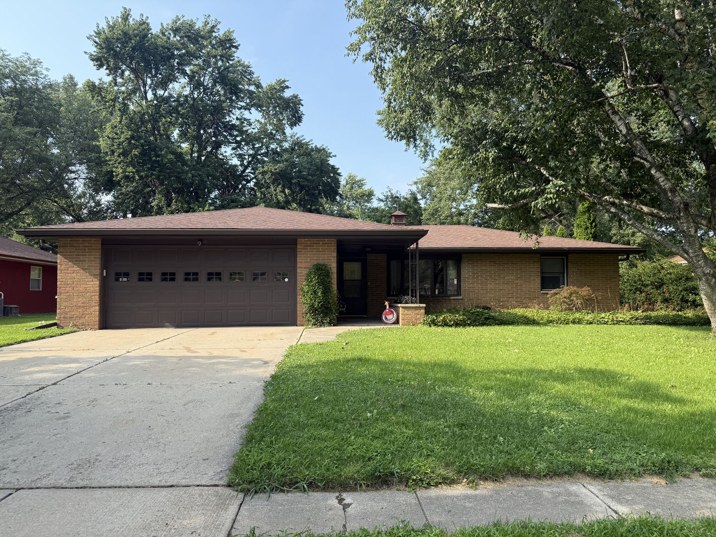 12732101 Property Photo 1