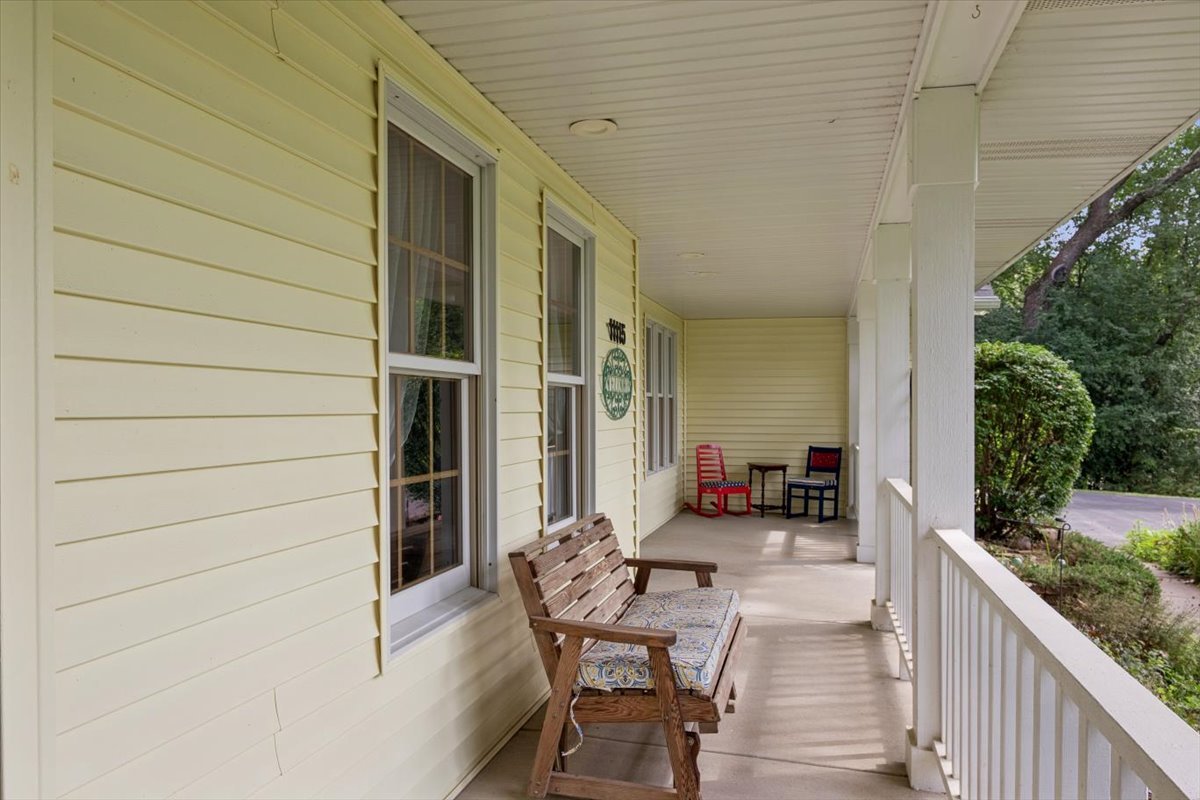 11115 E Riviera Drive Property Photo 3