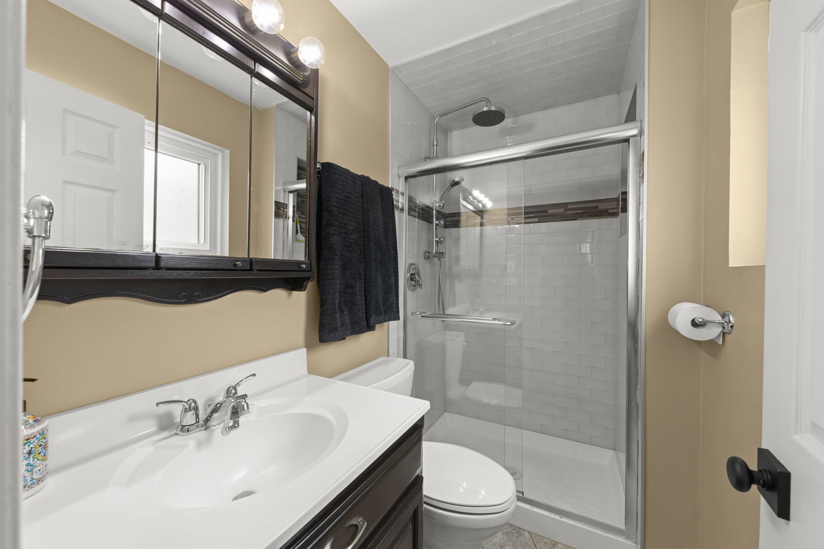 5818 Ridgewood Drive Property Photo 12