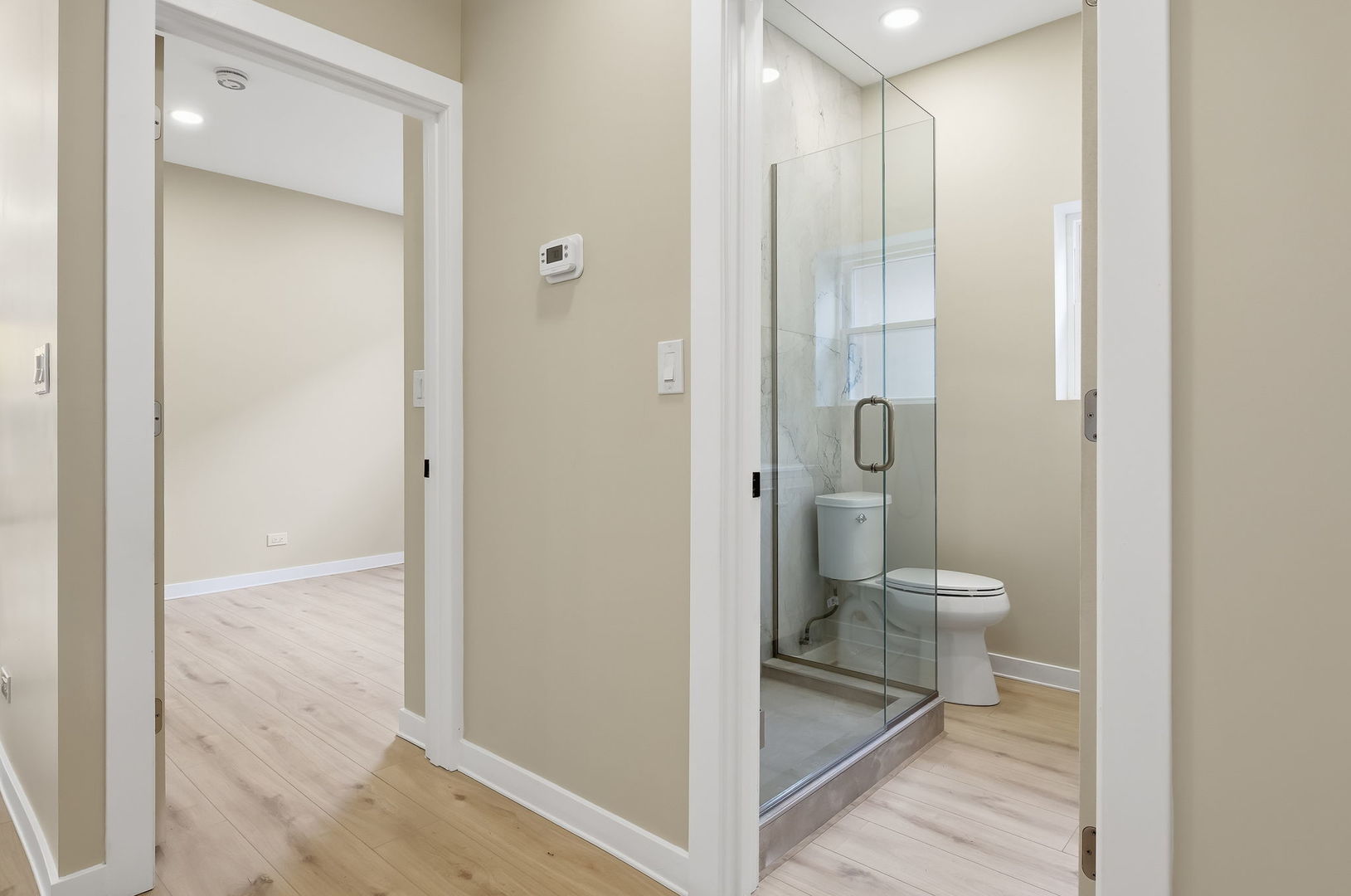 4431 N Marmora Avenue Property Photo 14