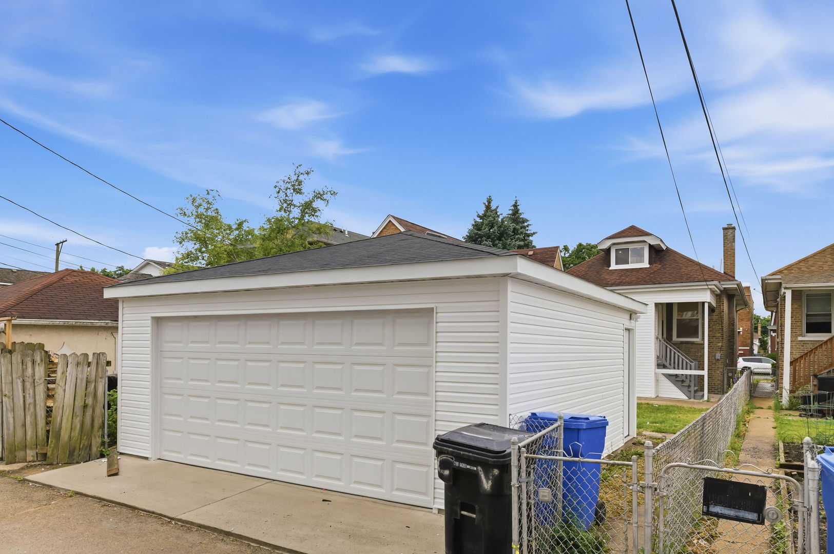 4431 N Marmora Avenue Property Photo 30