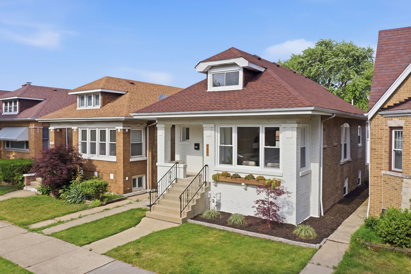4431 N Marmora Avenue Property Photo 35