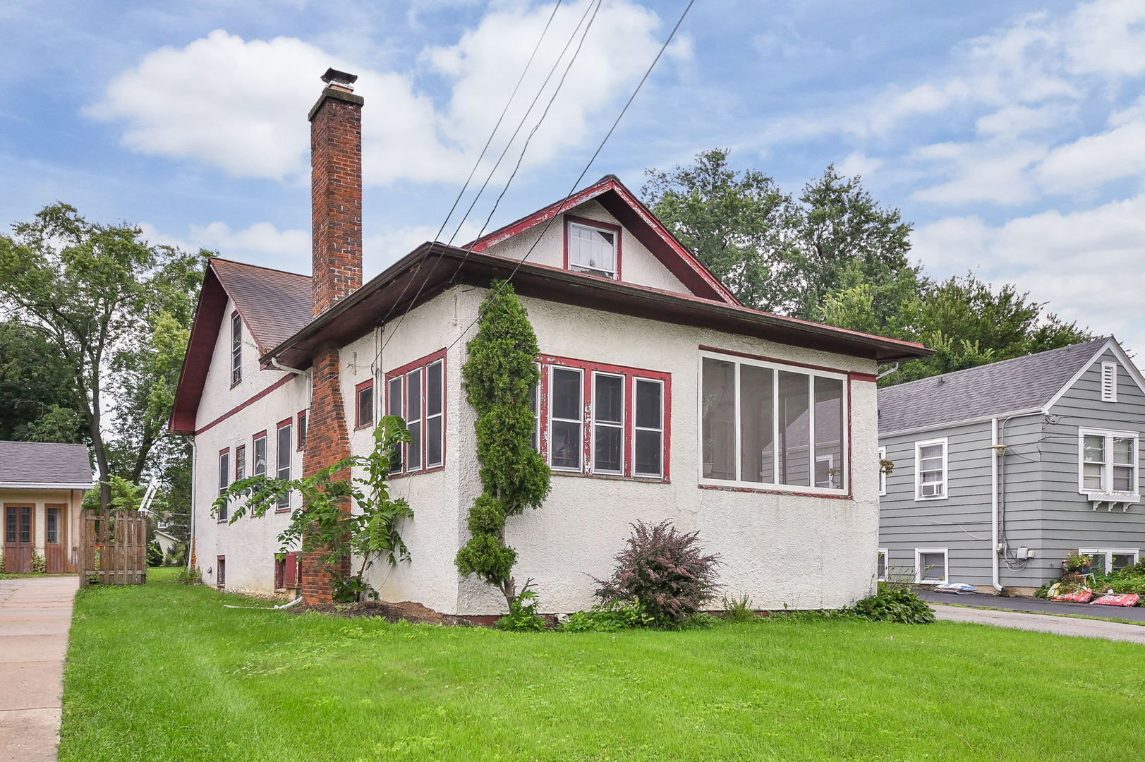 649 Hill Avenue Property Photo 1