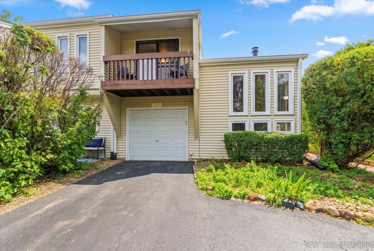 1641 Cove Court Property Photo 1