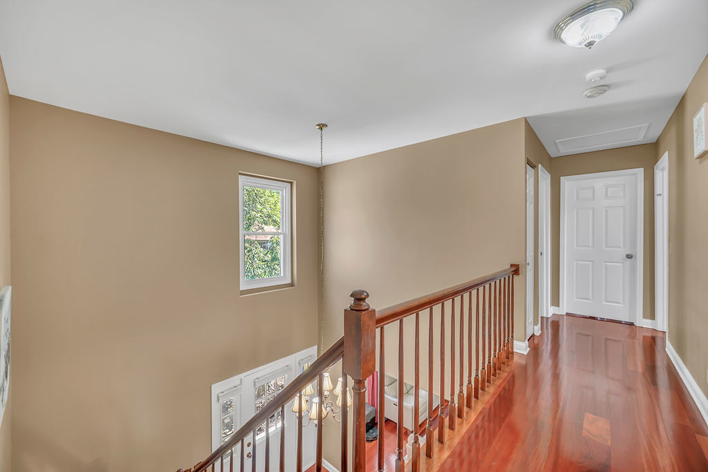 256 E Fox Hill Drive Property Photo 26