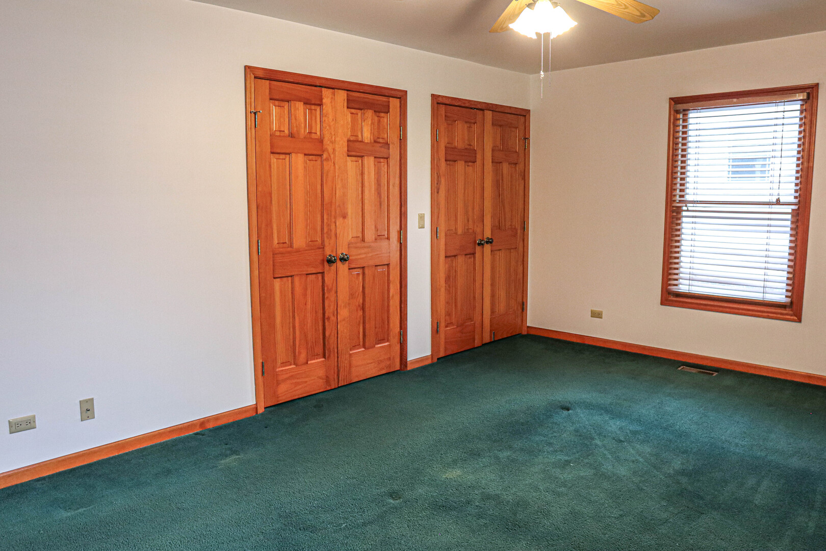 904 Harvest Trail B Property Photo 11