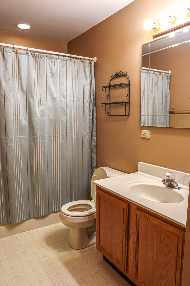 904 Harvest Trail B Property Photo 20