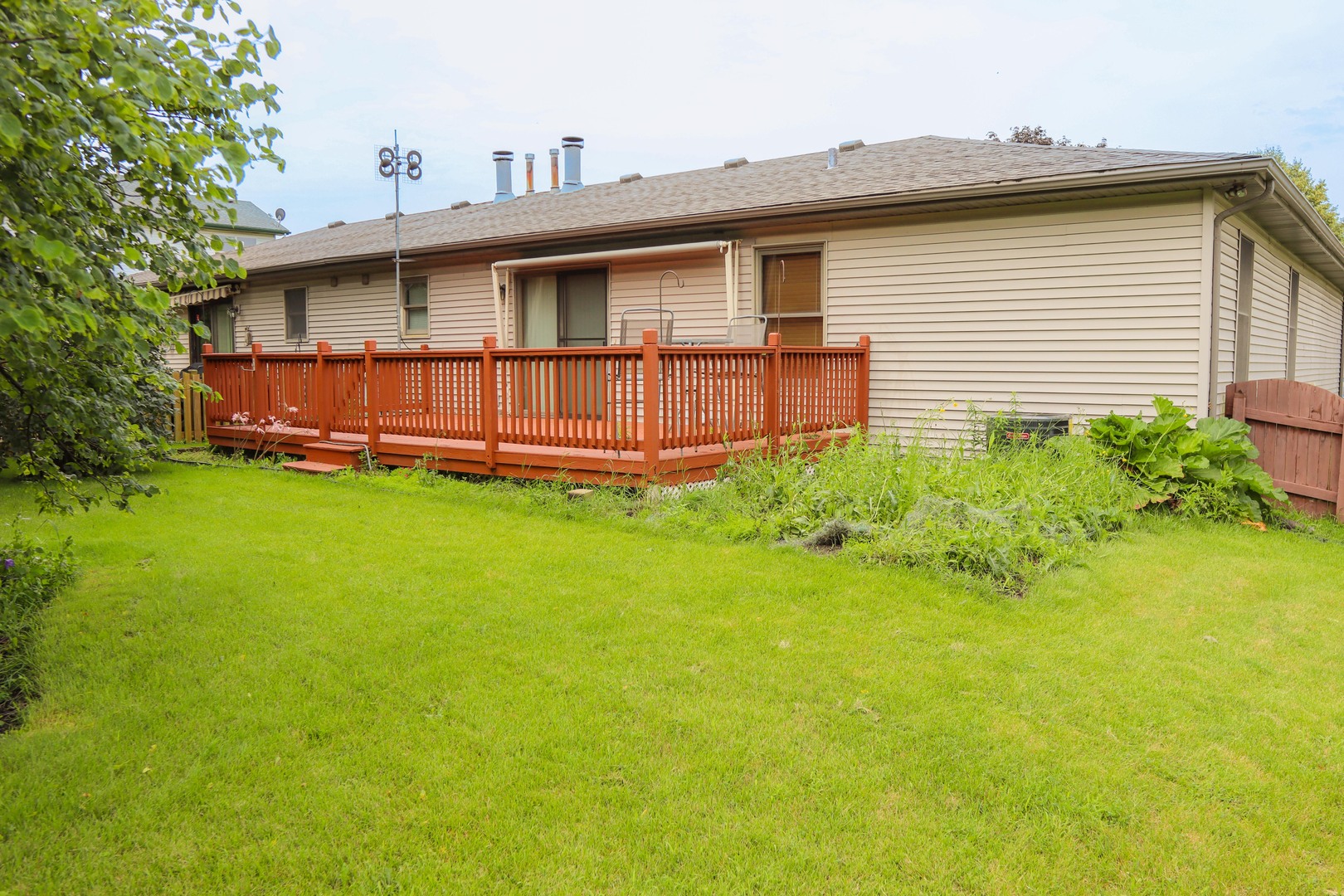 904 Harvest Trail B Property Photo 28