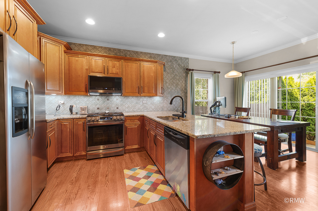 463 E Potter Street Property Photo 6
