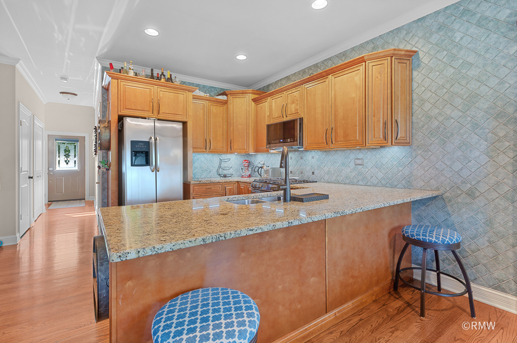 463 E Potter Street Property Photo 8