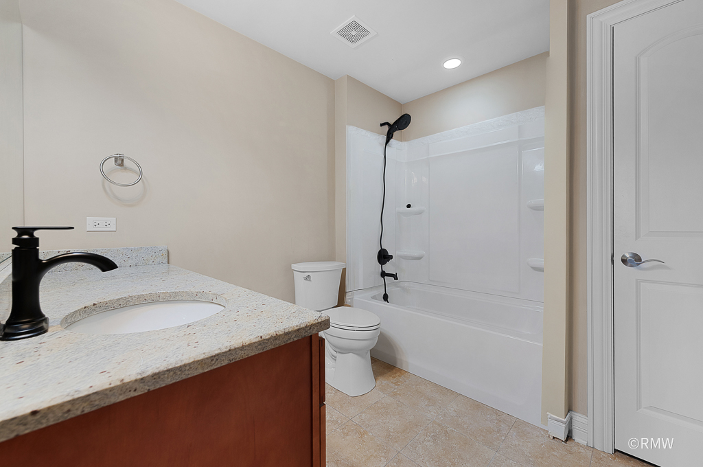 463 E Potter Street Property Photo 15