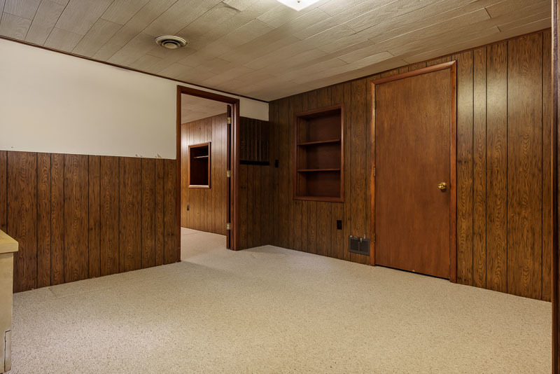 6225 Browns Parkway Property Photo 4