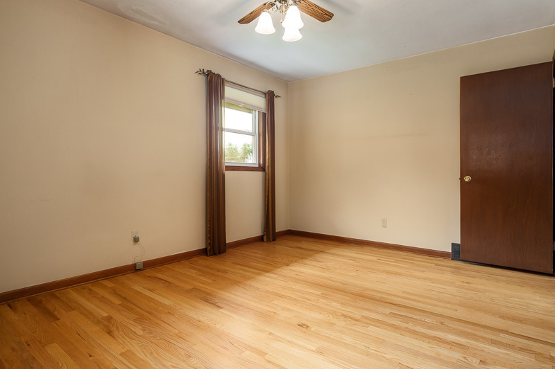 6225 Browns Parkway Property Photo 19