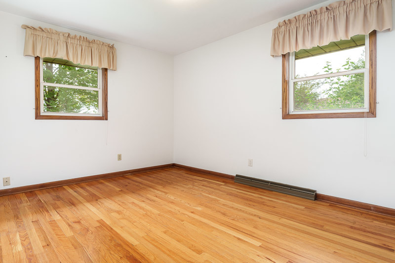 6225 Browns Parkway Property Photo 22