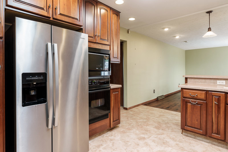 6225 Browns Parkway Property Photo 32